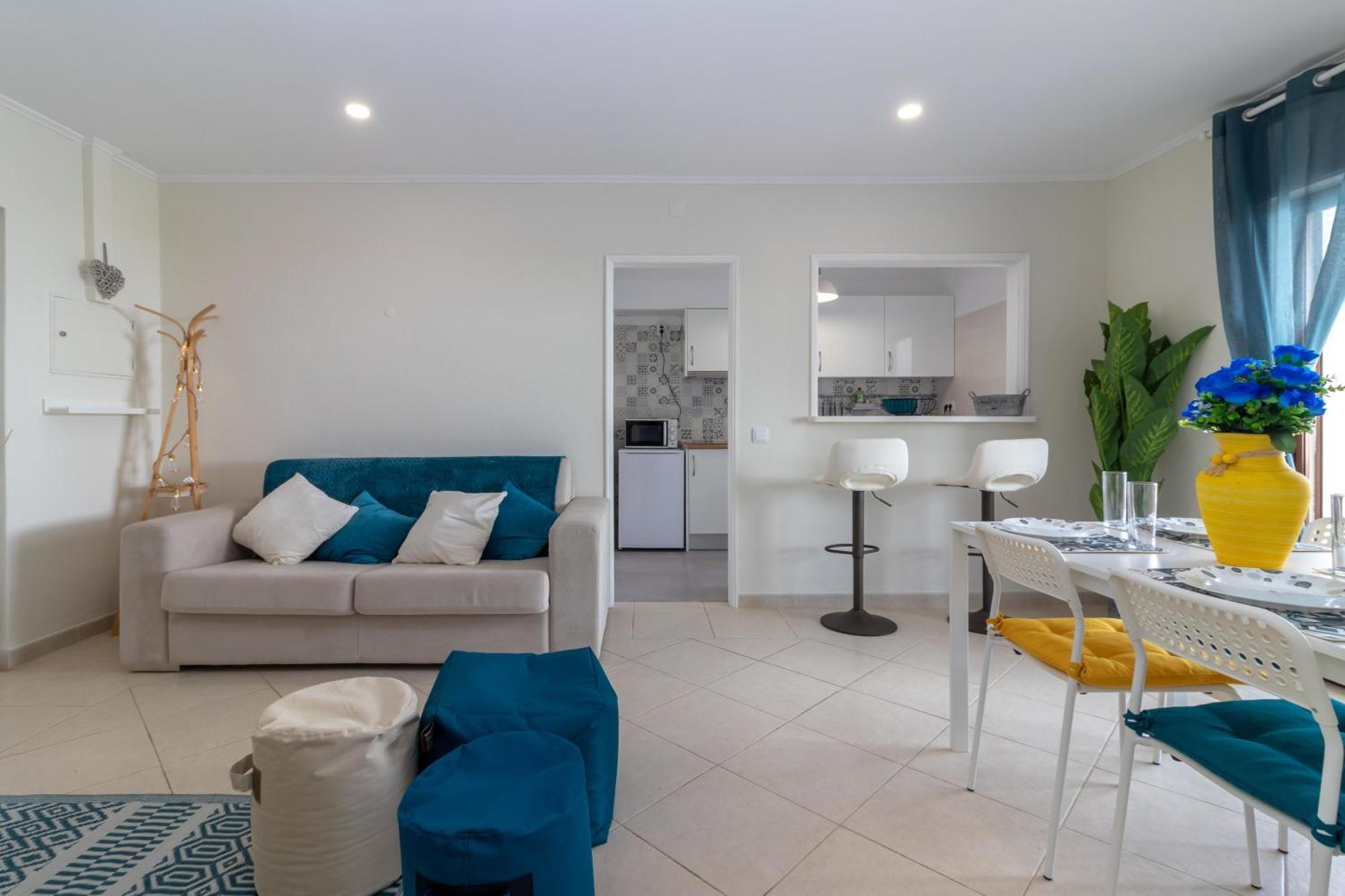 Apartment Breeze Located In The Heart Of Carvoeiro